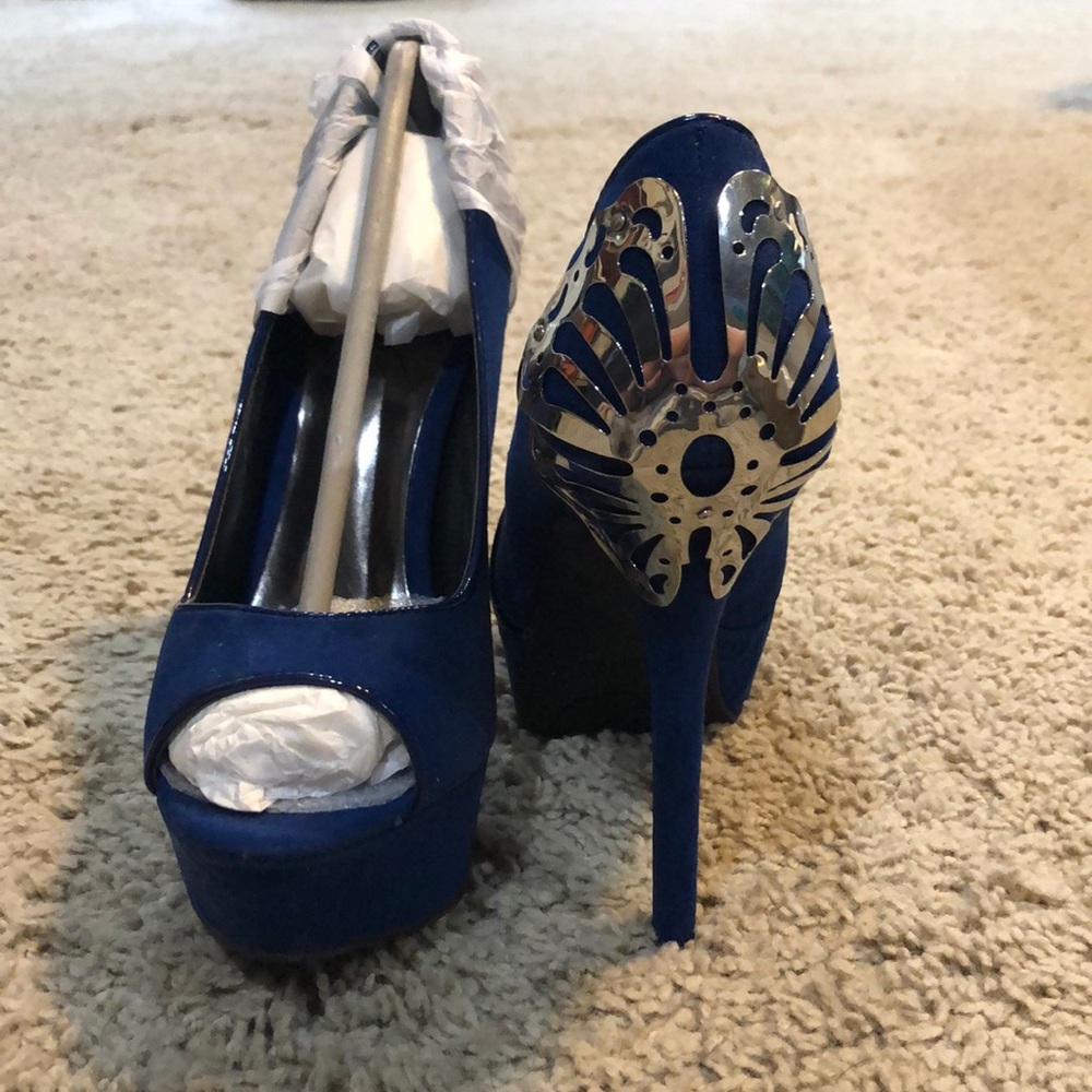 Carlos Santana Stilettos